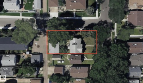 Aerial Map. Outlining the property's boundaries within the surrounding parcels - 12072 95 Street, Edmonton, AB 