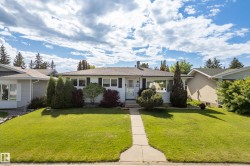 3208 70 Street  Edmonton, AB T6K 1L2