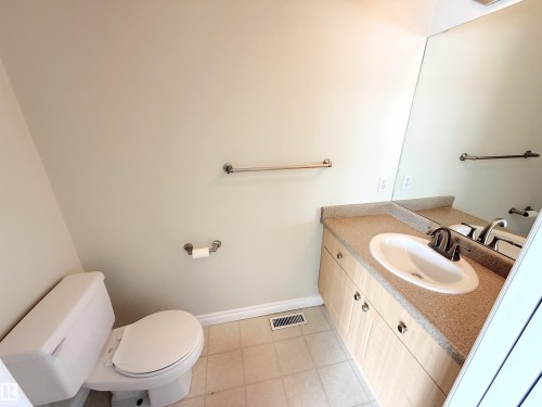 14005 158A Avenue, Edmonton, AB 