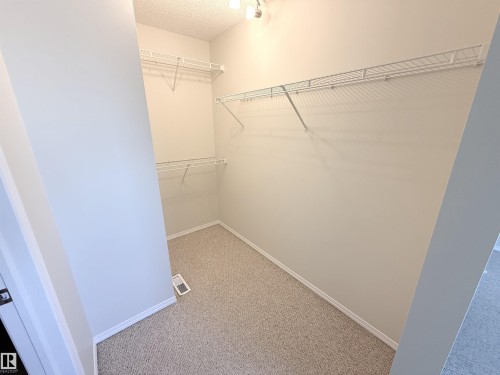 14005 158A Avenue, Edmonton, AB 
