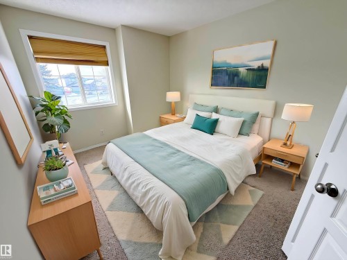 14005 158A Avenue, Edmonton, AB 