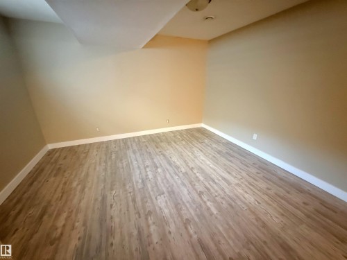 14005 158A Avenue, Edmonton, AB 
