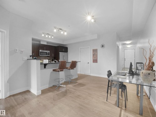 110 10811 72 Avenue, Edmonton, AB 