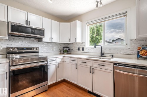 5919 203 Street, Edmonton, AB 