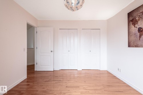 5919 203 Street, Edmonton, AB 