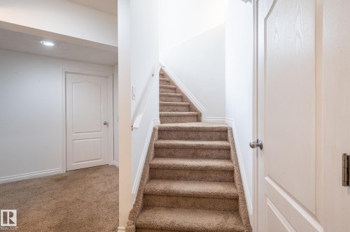 5919 203 Street, Edmonton, AB 