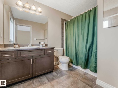 1135 177 Street, Edmonton, AB 