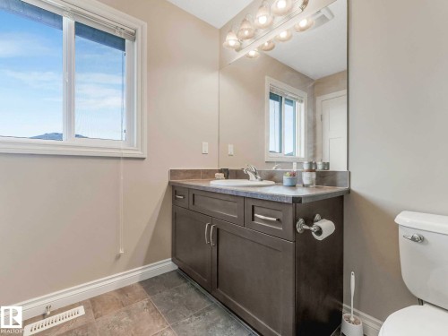 1135 177 Street, Edmonton, AB 