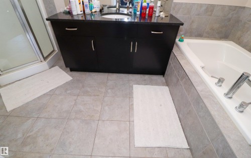 23 5873 Mullen Place, Edmonton, AB 