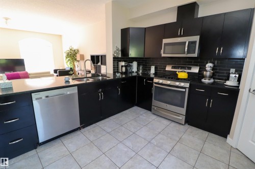 23 5873 Mullen Place, Edmonton, AB 