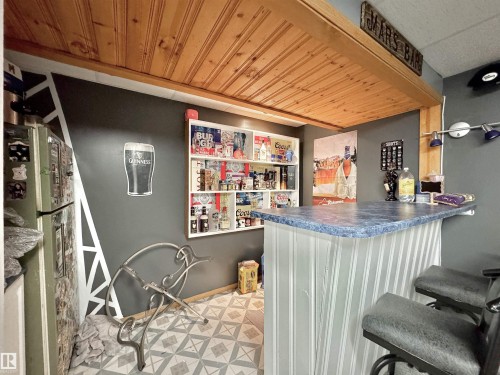 8504 92 Avenue, Fort Saskatchewan, AB - Indoor Photo Showing Other Room