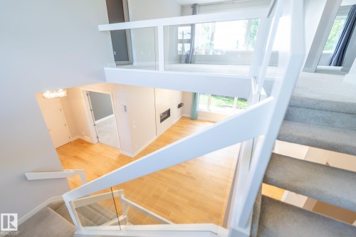 7376 May Common, Edmonton, AB 
