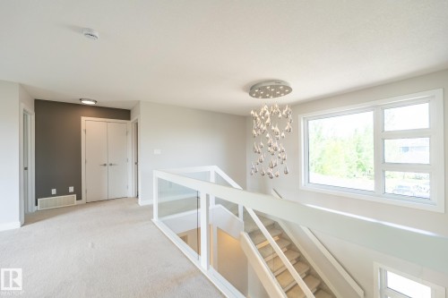 7376 May Common, Edmonton, AB 