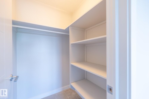 7376 May Common, Edmonton, AB 