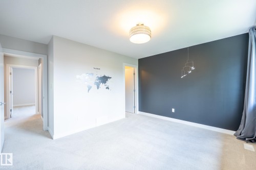 7376 May Common, Edmonton, AB 