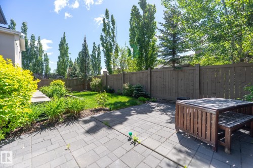 7376 May Common, Edmonton, AB 