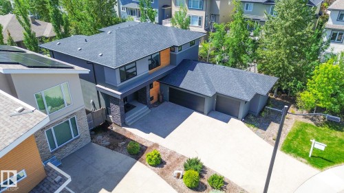7376 May Common, Edmonton, AB 