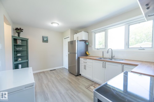 13309 85 Street, Edmonton, AB 