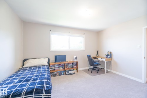 13309 85 Street, Edmonton, AB 
