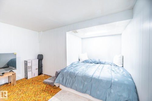 13309 85 Street, Edmonton, AB 