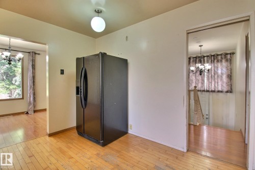 10803 40 Avenue, Edmonton, AB 