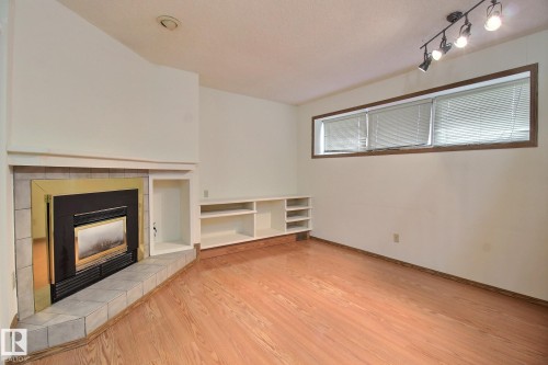 10803 40 Avenue, Edmonton, AB 