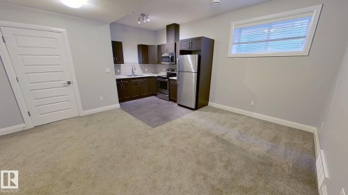 3632 8 Avenue, Edmonton, AB 