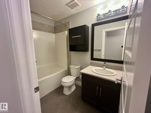 3632 8 Avenue, Edmonton, AB 