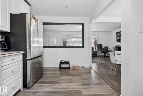 8807 24 Avenue, Edmonton, AB 