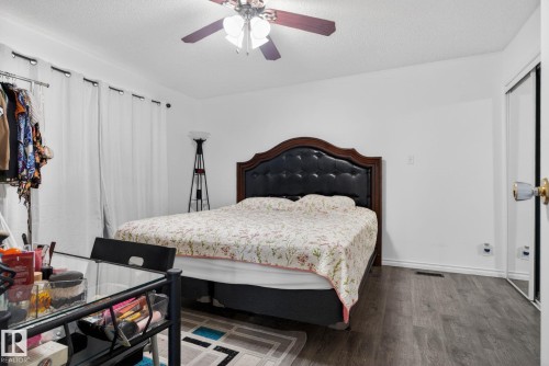8807 24 Avenue, Edmonton, AB 
