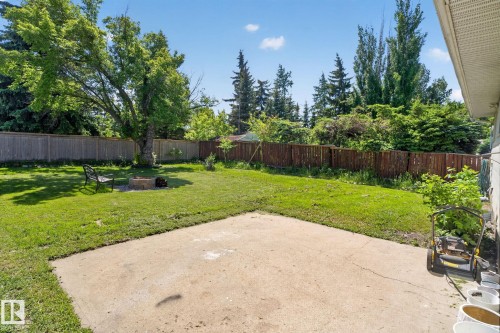 8807 24 Avenue, Edmonton, AB 