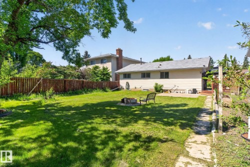8807 24 Avenue, Edmonton, AB 