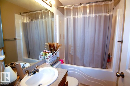 404 9945 167 Street, Edmonton, AB - Indoor Photo Showing Bathroom