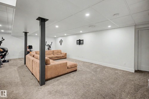 54 Gladstone Crescent, St. Albert, AB 