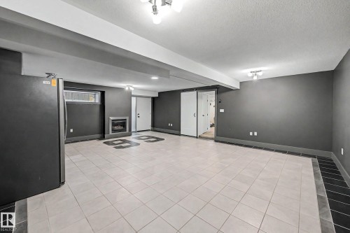 54 Gladstone Crescent, St. Albert, AB 