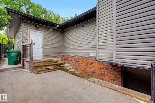 54 Gladstone Crescent, St. Albert, AB 