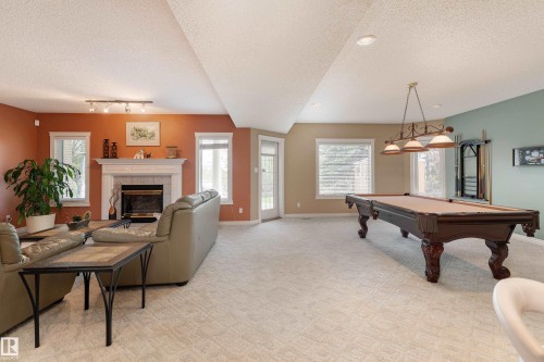 520 Pardee Bay, Edmonton, AB 