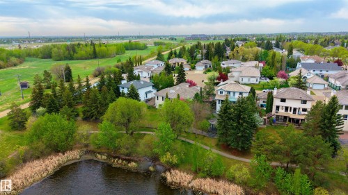 520 Pardee Bay, Edmonton, AB 