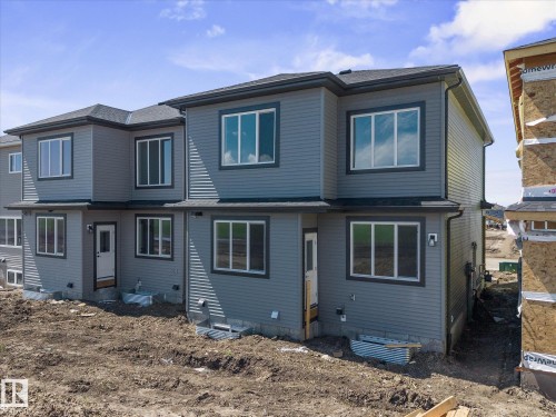 792 Bank Dr, Leduc, AB 