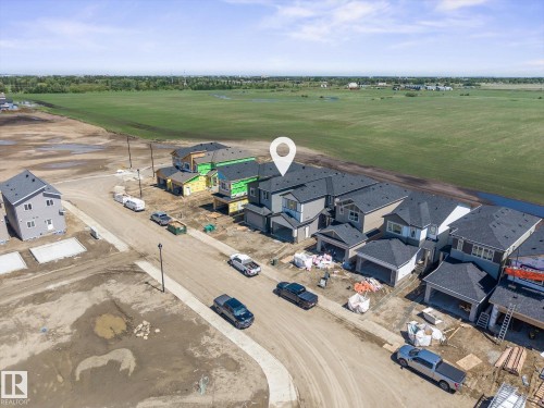 792 Bank Dr, Leduc, AB 