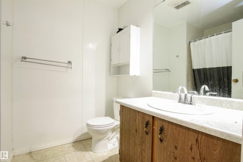 2415 49A Street, Edmonton, AB 