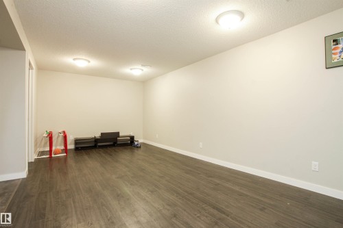 2415 49A Street, Edmonton, AB 