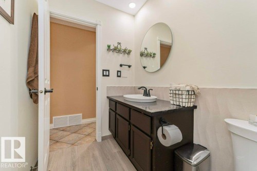 149 Greenoch Crescent, Edmonton, AB 