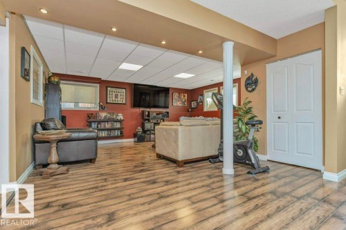 149 Greenoch Crescent, Edmonton, AB 