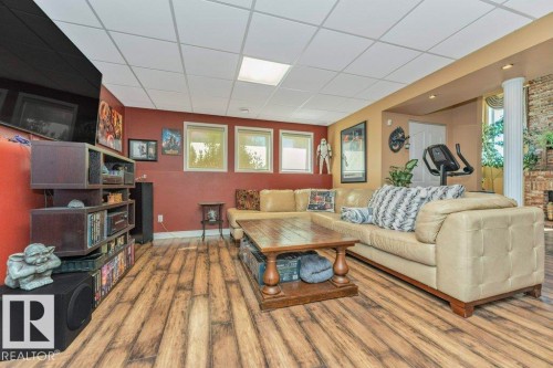149 Greenoch Crescent, Edmonton, AB 