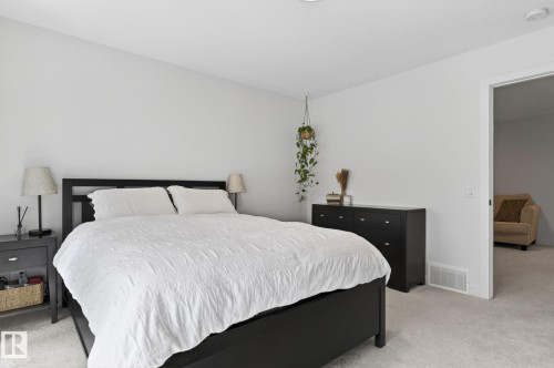 19334 26A Avenue, Edmonton, AB 