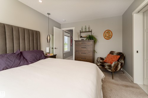 3468 Cameron Heights Cove, Edmonton, AB 