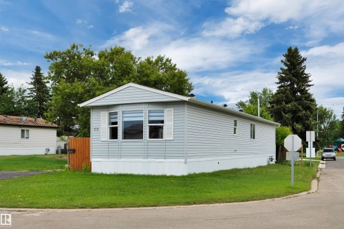 53 Willow Park Estates, Leduc, AB 