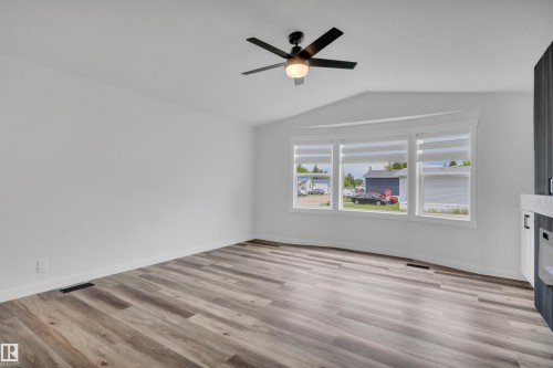 53 Willow Park Estates, Leduc, AB 
