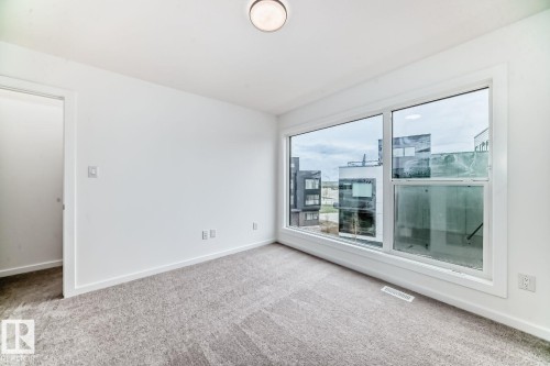 Image quality insufficient for description - #67 5 Rondeau Dr, St. Albert, AB - Indoor Photo Showing Other Room